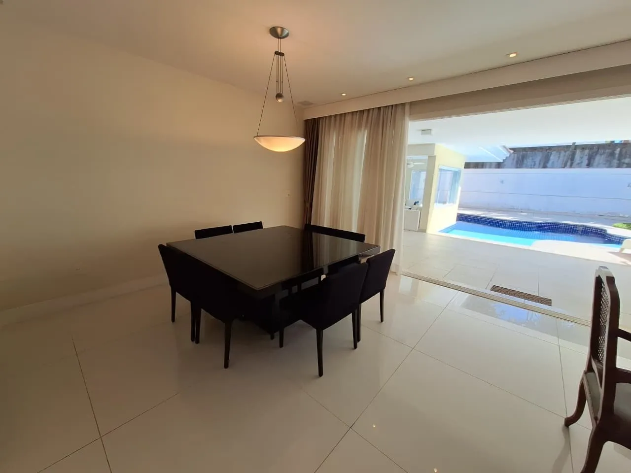 Furnished house with 4 bedrooms and 5 bathrooms — photo 10