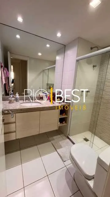Furnished 4-bedroom apartment with open-plan gas kitchen — photo 20