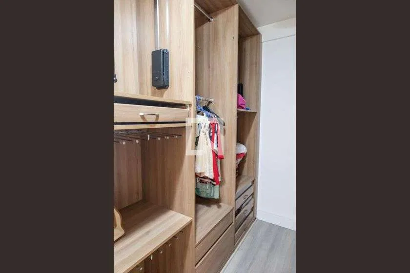 Орендна квартира з 3 спальнями та 304 м² — photo 15