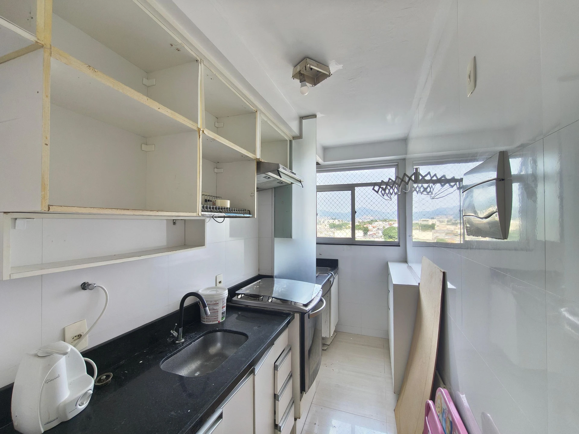 Mountain view in a 2-bedroom apartment, 52 m² — photo 18