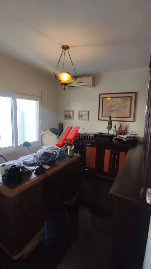 Rental house with 5 bedrooms and an open-plan kitchen — photo 39