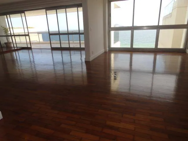 Water view in a 4-bedroom apartment, 350 m² — photo 37