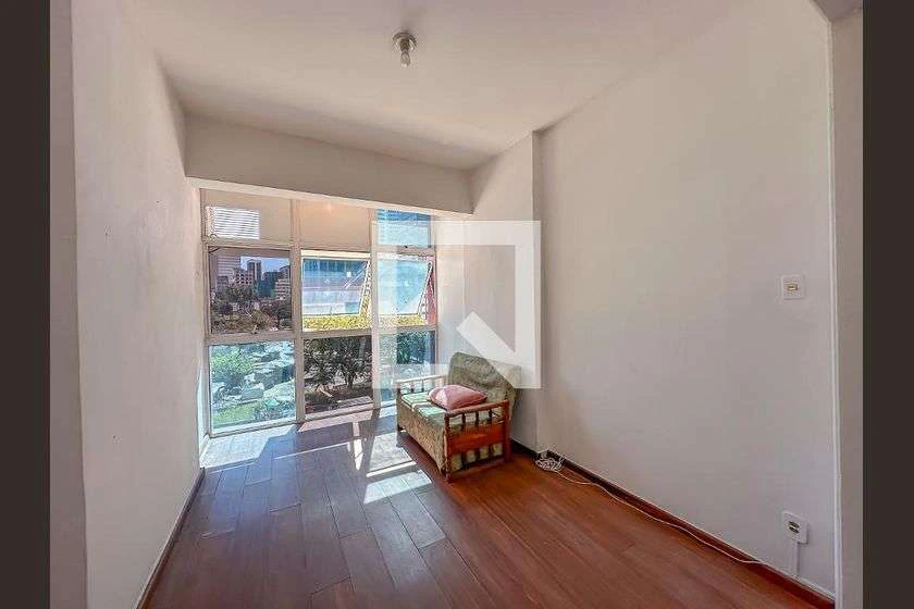 Studio sem mobília de 47 m² com 1 quarto e 1 banheiro — photo 9