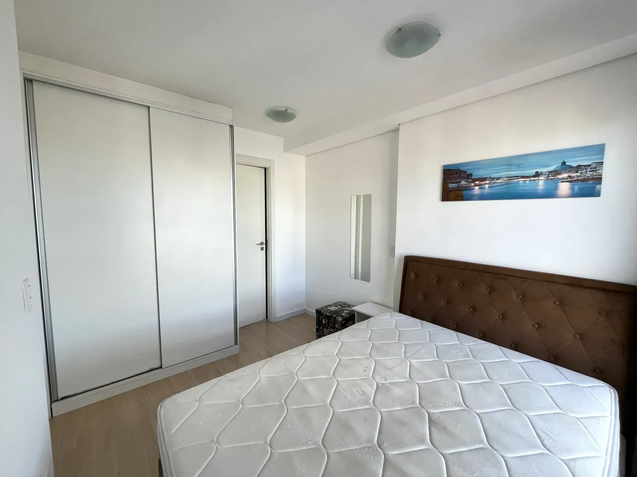 40 m² furnished apartment with parking and high floor — photo 15