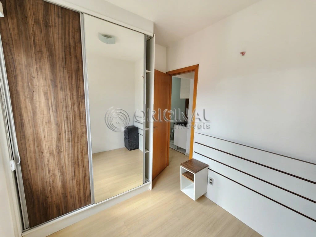 One-bedroom apartment in a building with an indoor pool — photo 14