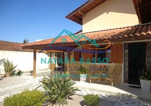 3-bedroom house with a grill on the balcony — photo 6