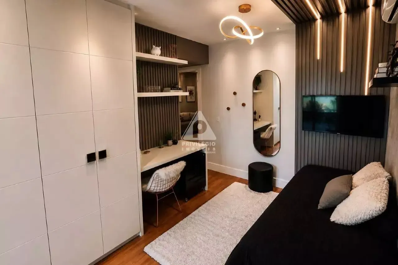 Apartamento mobiliado com 4 quartos e 5 banheiros — photo 14