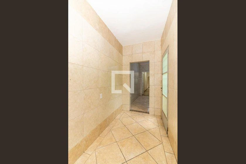 Rental house with balcony, 4 bedrooms and 120 m² — photo 19