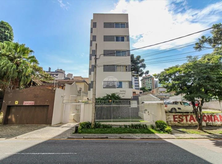 48 m² apartment with 1 bedroom and 1 covered parking space — photo 3