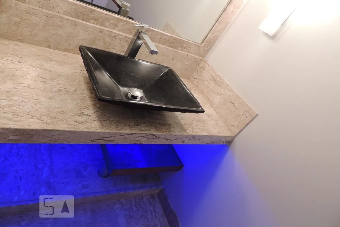 Apartamento de 4 quartos com janelas do piso ao teto — photo 8