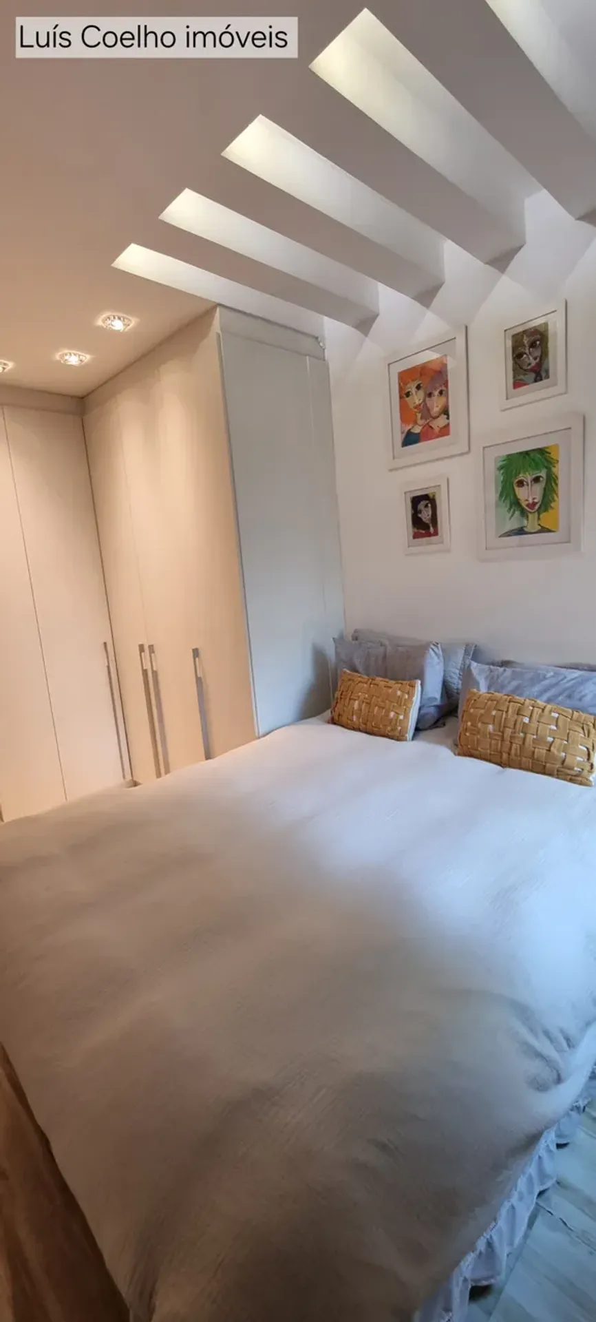 Furnished 65 m² apartment with city view — photo 11