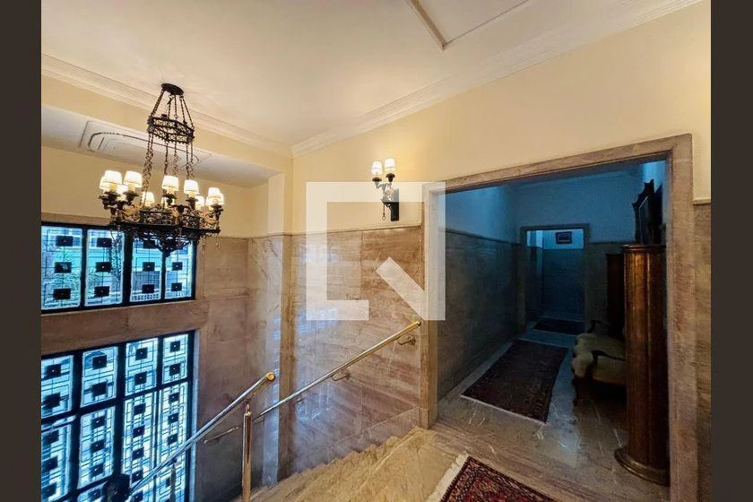Apartamento mobiliado com 3 quartos e 105 m² — photo 35