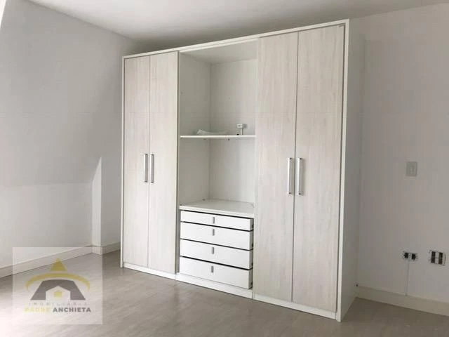 2-bedroom apartment, 1 with its own bathroom, 60 m² — photo 3