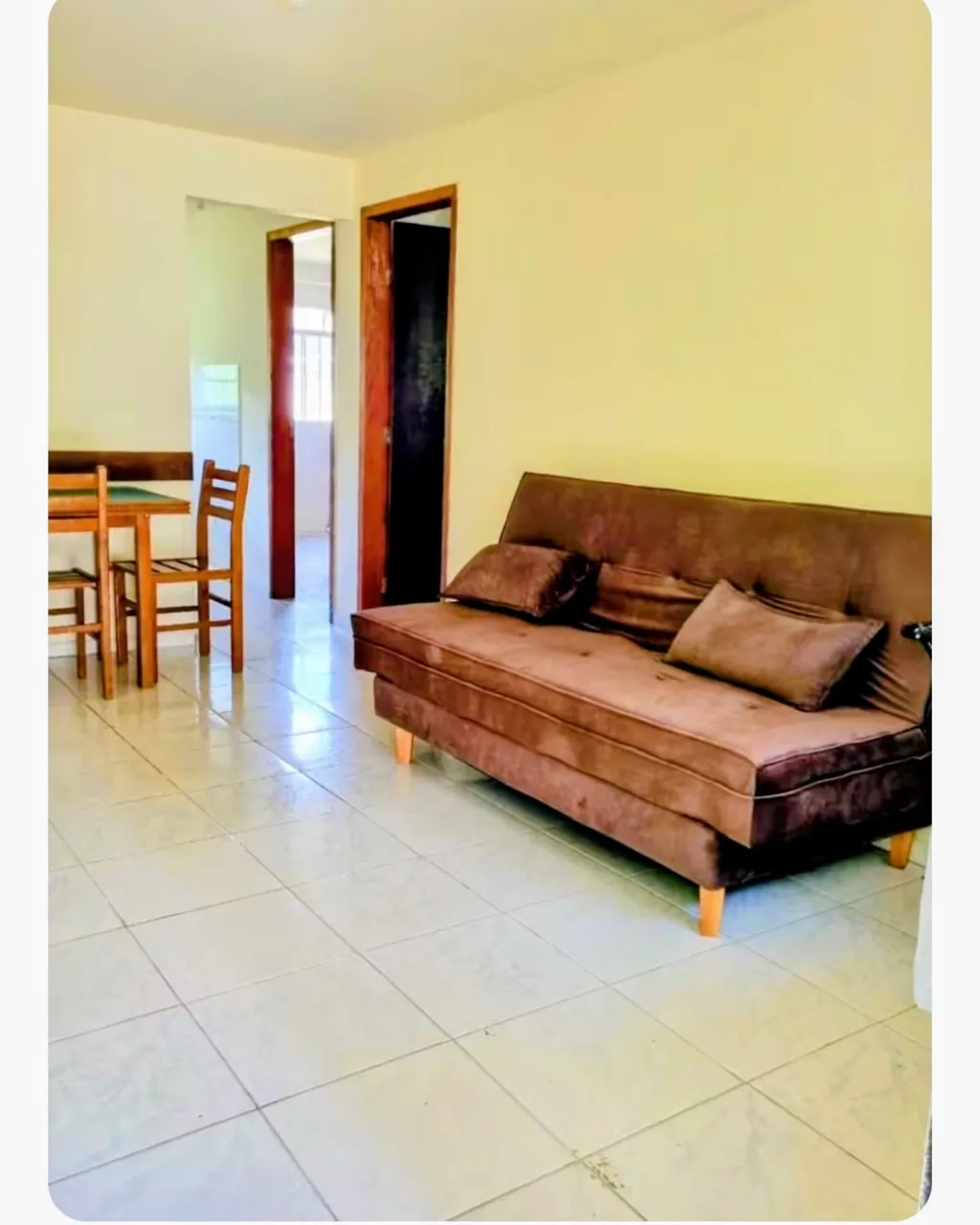 Furnished apartment with 2 bedrooms and parking