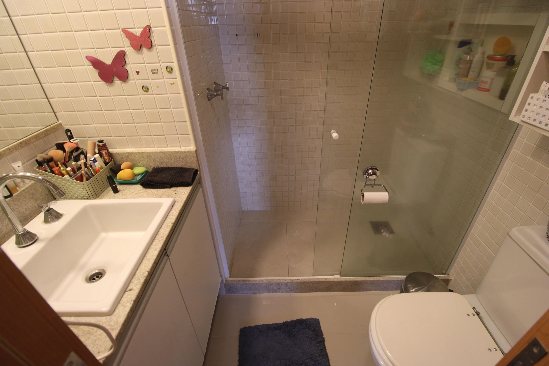 Furnished apartment, 112 m², with a glass-enclosed balcony — photo 32