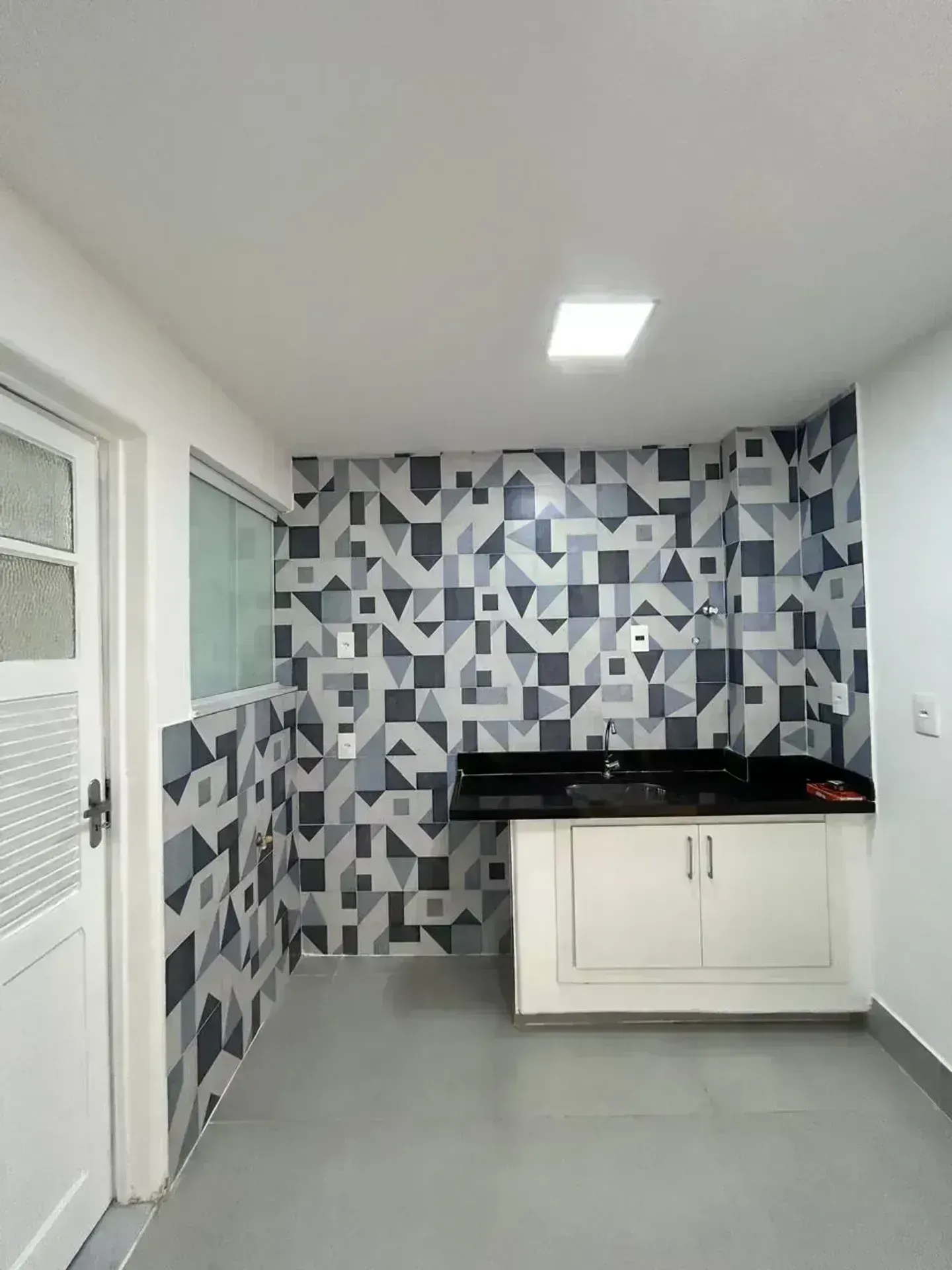 2-bedroom apartment with 2 bathrooms and 1 parking spot — photo 27
