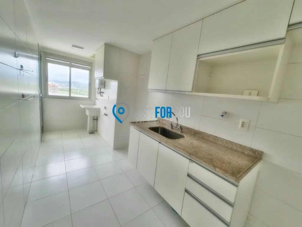 2-bedroom apartment, 1 with its own bathroom, 80 m² — photo 2