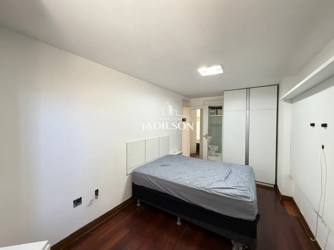 2-bedroom apartment in a building with a pool — photo 15