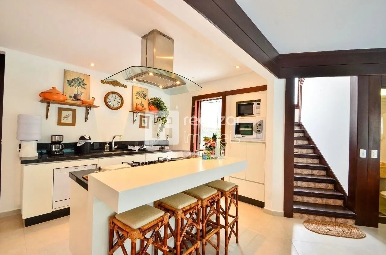 Casa mobiliada de 7 quartos com 350 m² e 3 vagas — photo 5