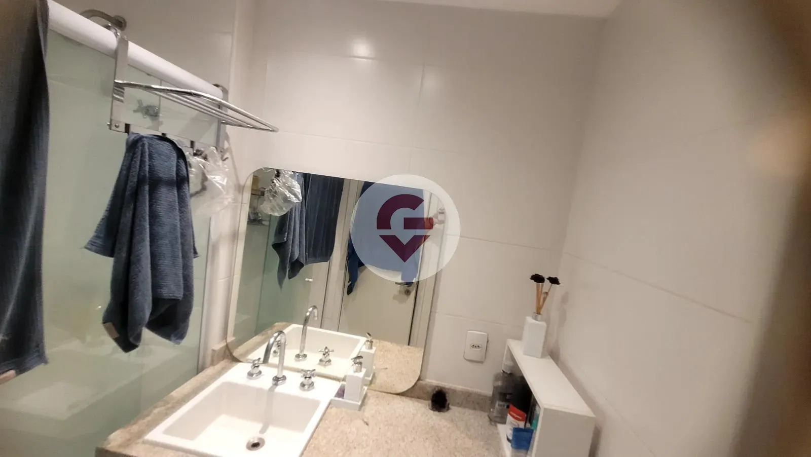 Departamento de 1 dormitorio con balcón cerrado con vidrio — photo 34