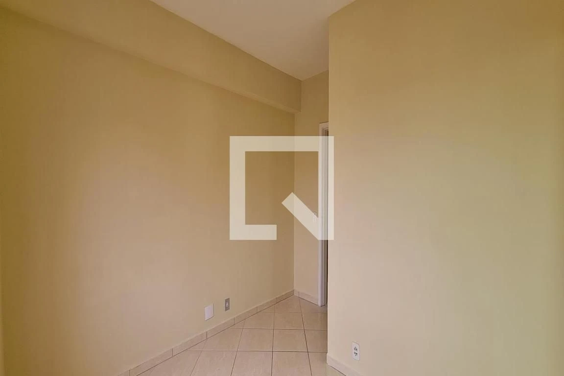Apartamento con 3 dormitorios, suite y balcón con zona de lavado — photo 17