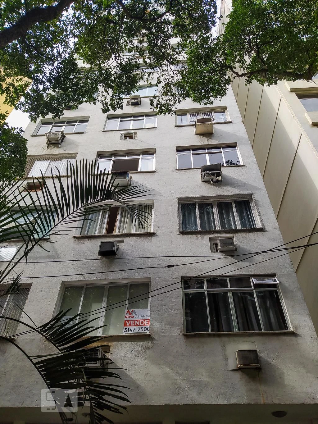 Furnished 1-bedroom apartment with 1 bathroom — photo 4