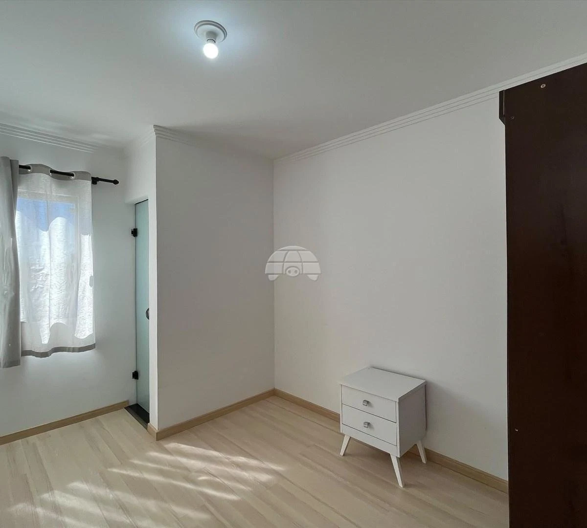 3-bedroom house with a grill on the balcony in Curitiba — photo 22