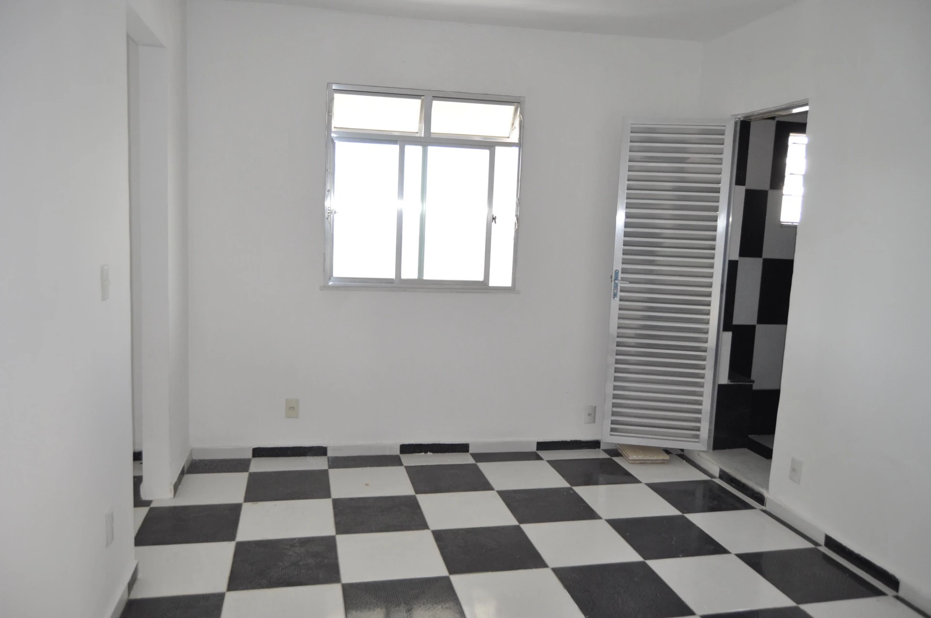 Rental house with 6 bedrooms and 4 bathrooms — photo 29