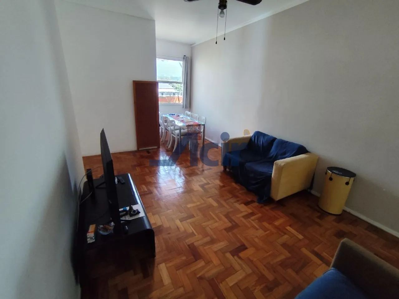3-bedroom apartment with balcony and city view — photo 6