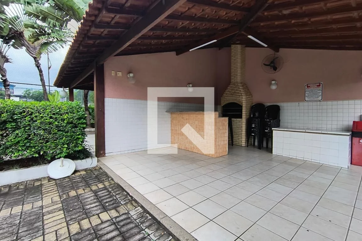Glass-enclosed balcony in a 3-bedroom apartment, 155 m² — photo 102