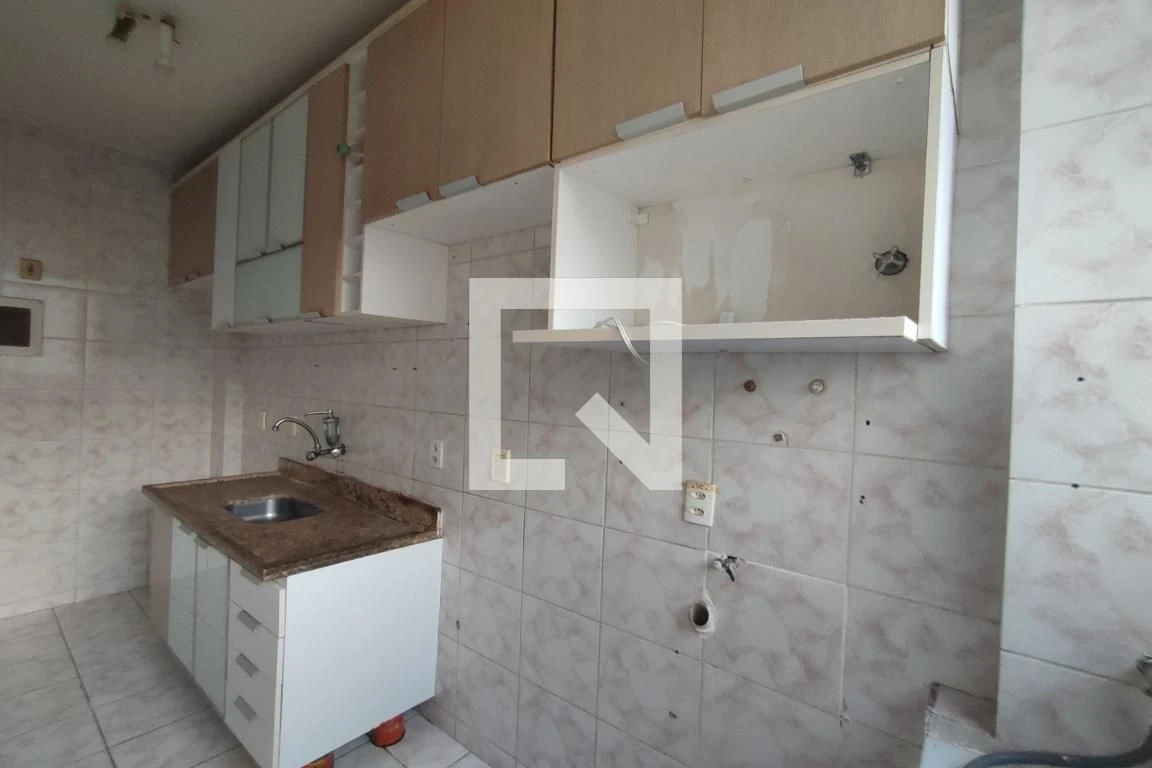 Apartamento para locação com 2 quartos e varanda — photo 18