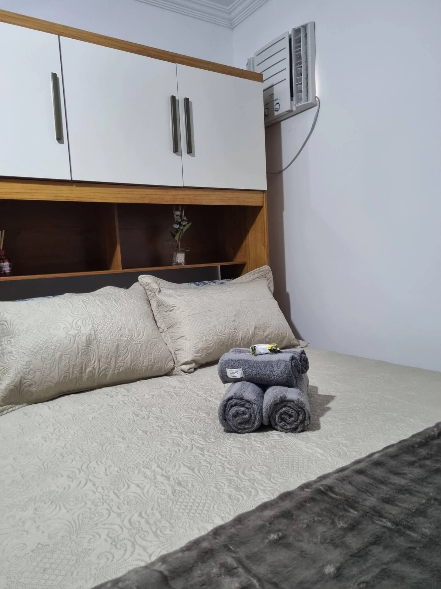 Furnished 2-bedroom apartment with a gas stove — photo 5