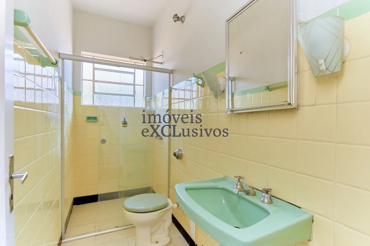 4 quartos e banheira: casa de 187 m² — photo 13