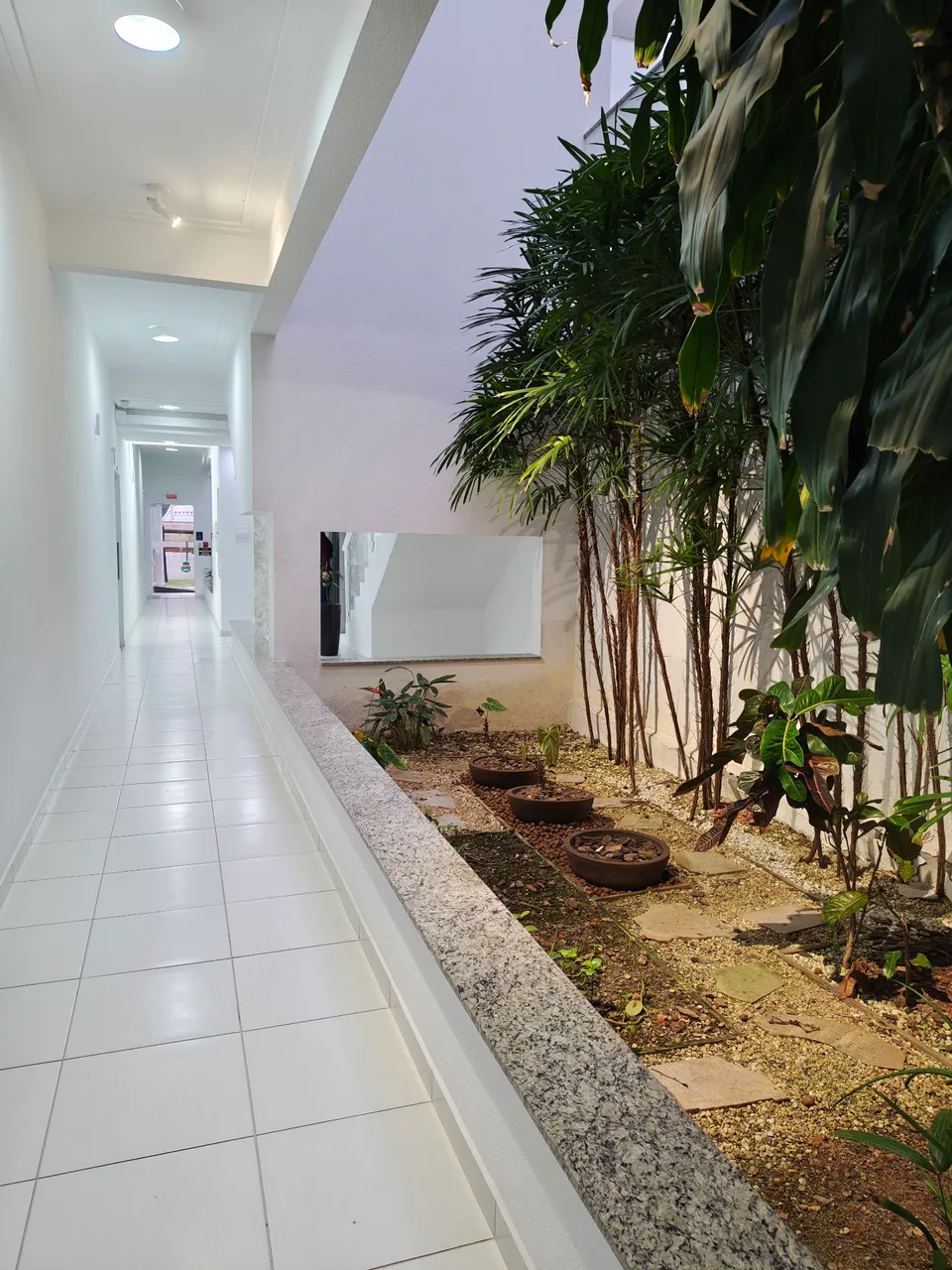 Glass-enclosed balcony in a 2-bedroom apartment, 83 m² — photo 15