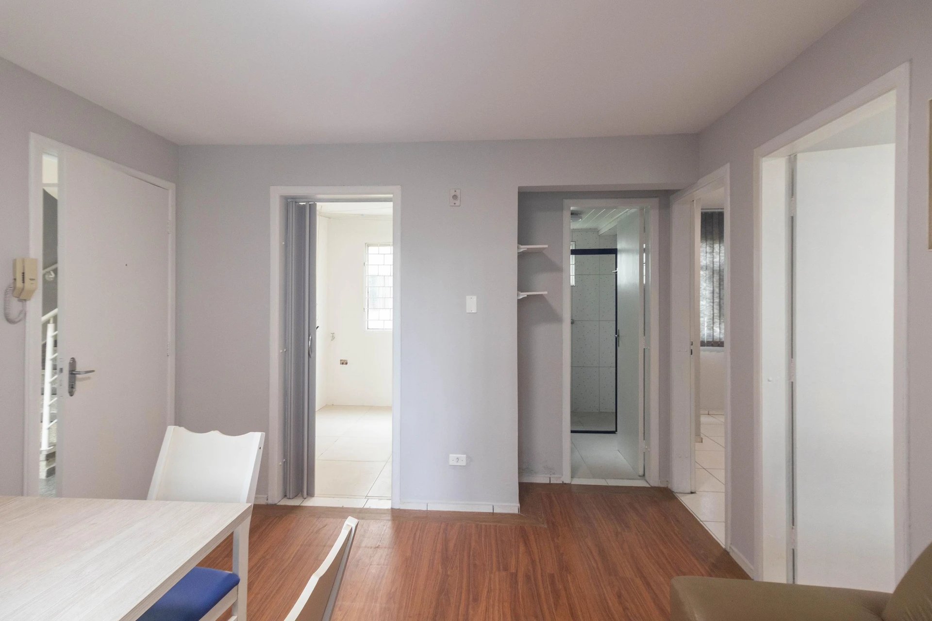 2-bedroom apartment with a washing machine in Curitiba — photo 16