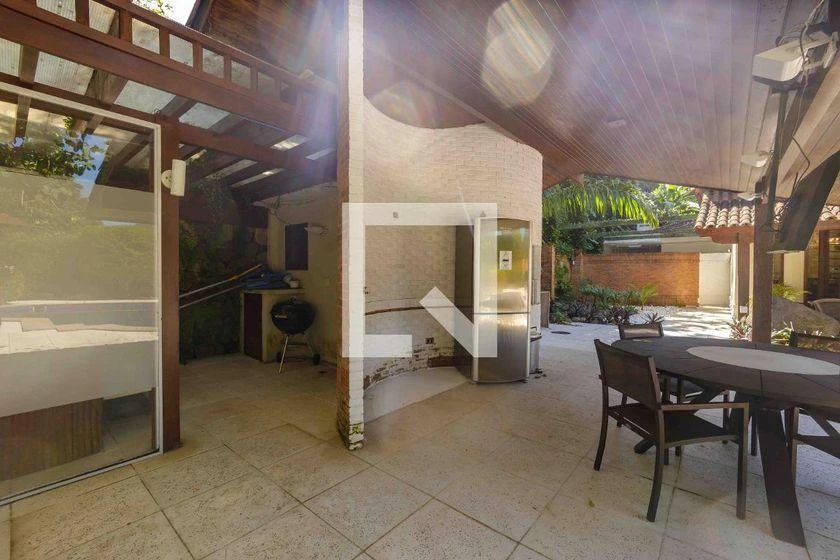 Casa para locação com 5 quartos, 902 m² e 6 vagas — photo 46