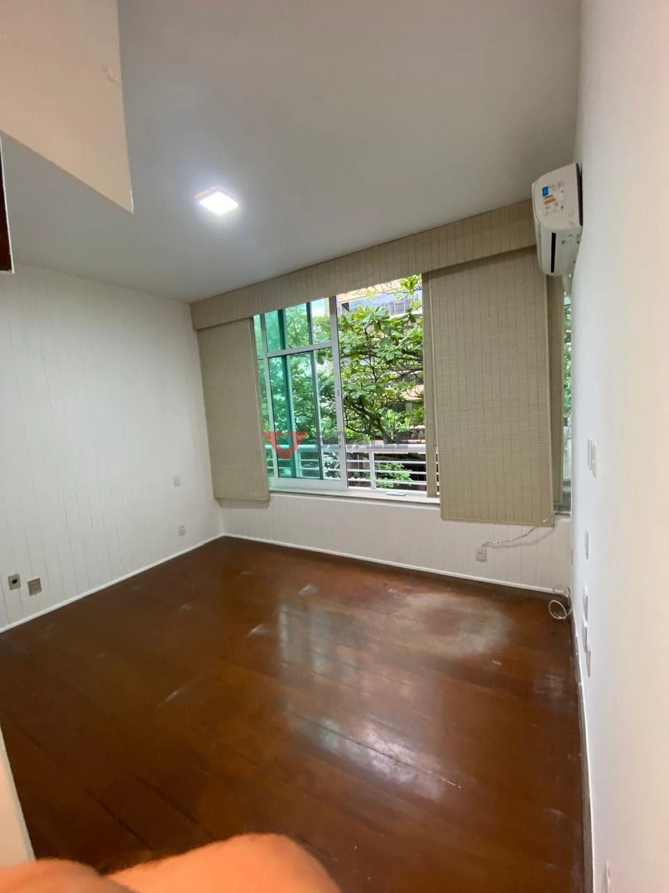 Квартира в оренду з 4 спальнями та 210 м² — photo 6