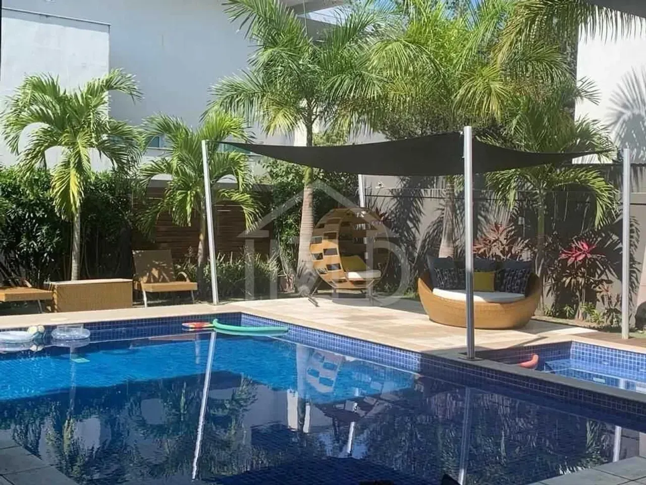 Casa mobiliada 600 m² com 4 suítes e churrasqueira na varanda — photo 17