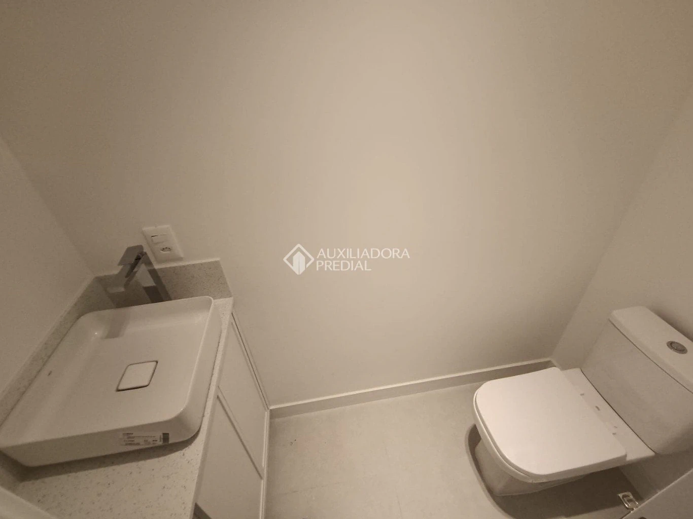 Apartamento mobiliado de 1 quarto em condomínio com academia — photo 15