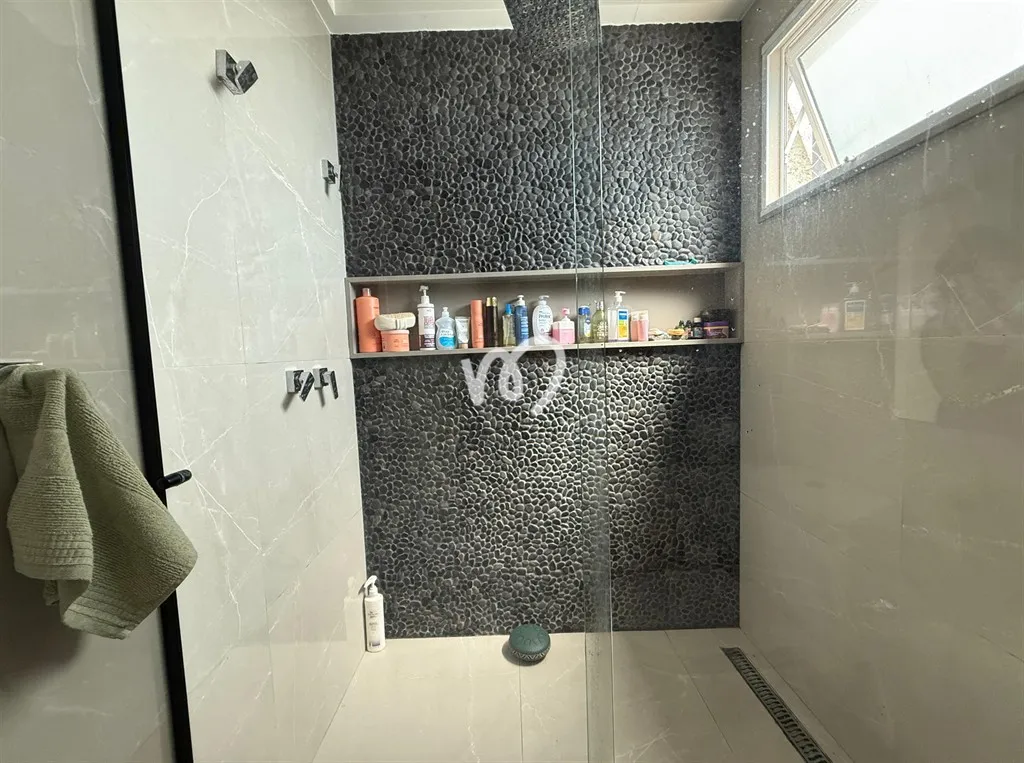 Apartamento mobiliado com 3 quartos e 5 banheiros — photo 46