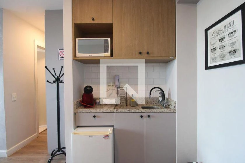 Furnished 79 m² apartment with 2 bedrooms and 2 bathrooms — photo 8
