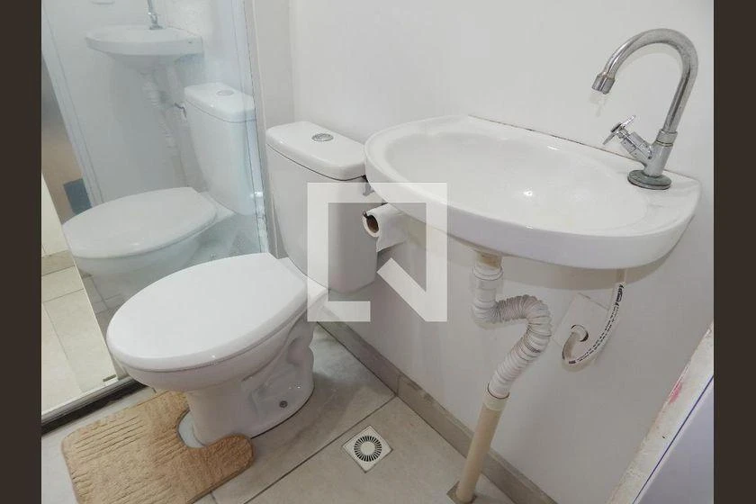 2-bedroom apartment in a building with a pool — photo 12