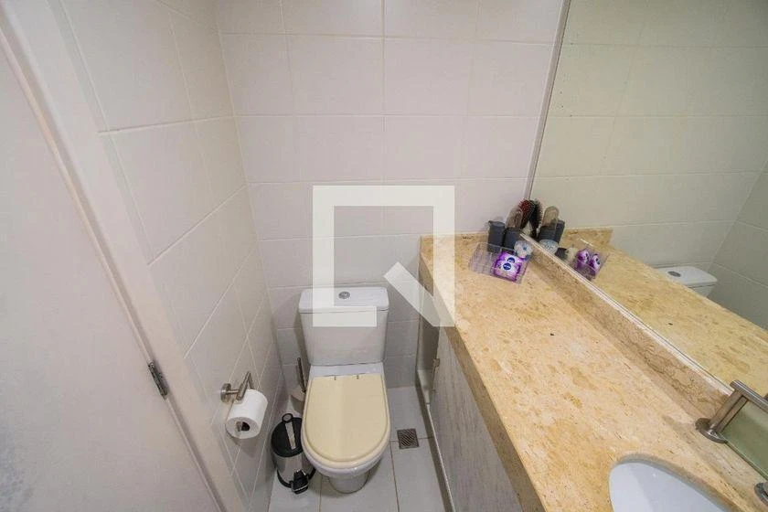 Furnished apartment, 65 m², with a glass-enclosed balcony — photo 34
