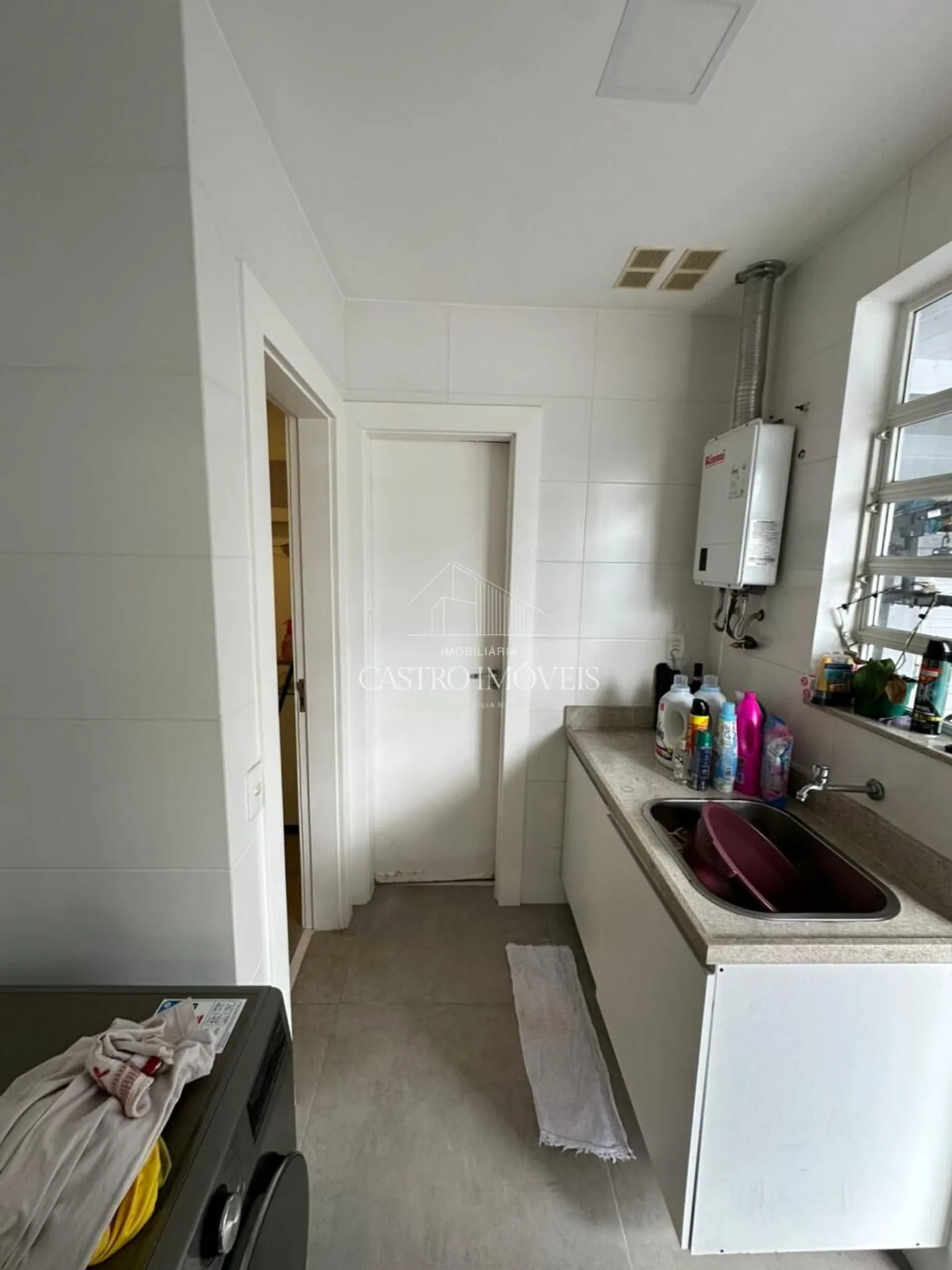 Furnished duplex house with 220 m² and 4 bedrooms — photo 32