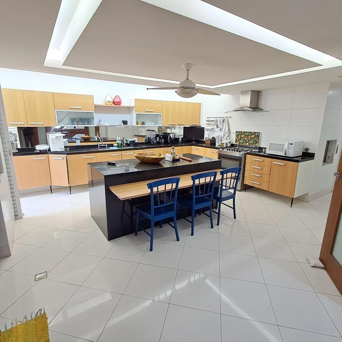 Furnished 4-bedroom house with 1450 m² and 4 parking — photo 47