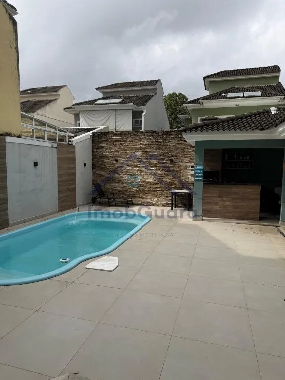 Furnished house with open-plan kitchen and gas stove — photo 21