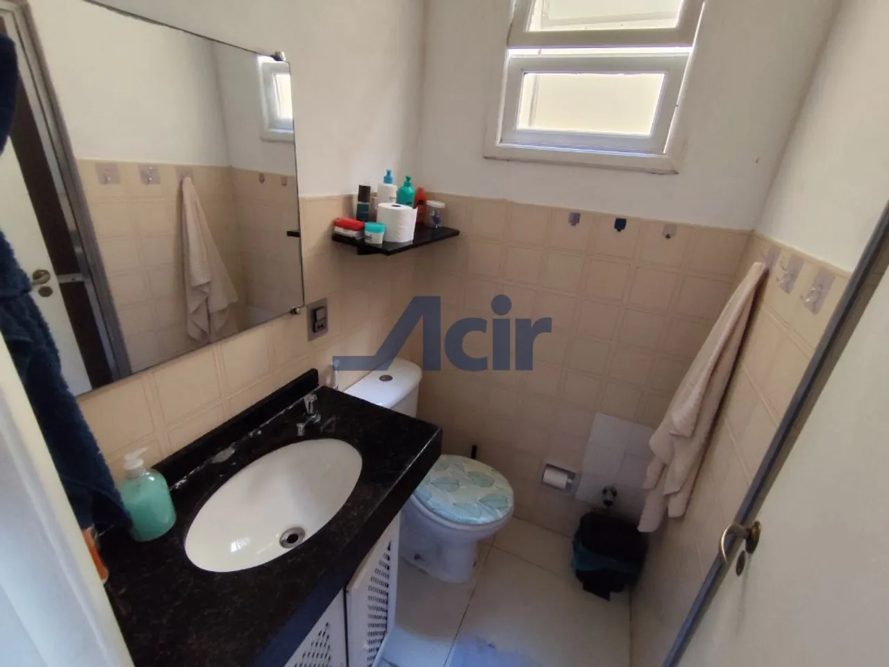 3-bedroom apartment with balcony and city view — photo 13