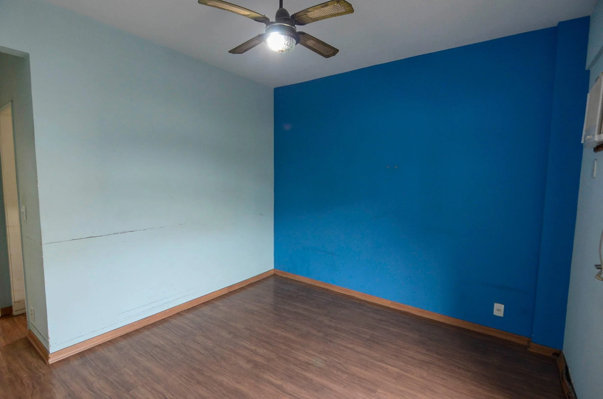 Apartamento para alugar com 4 quartos, 1 suíte e varanda — photo 34