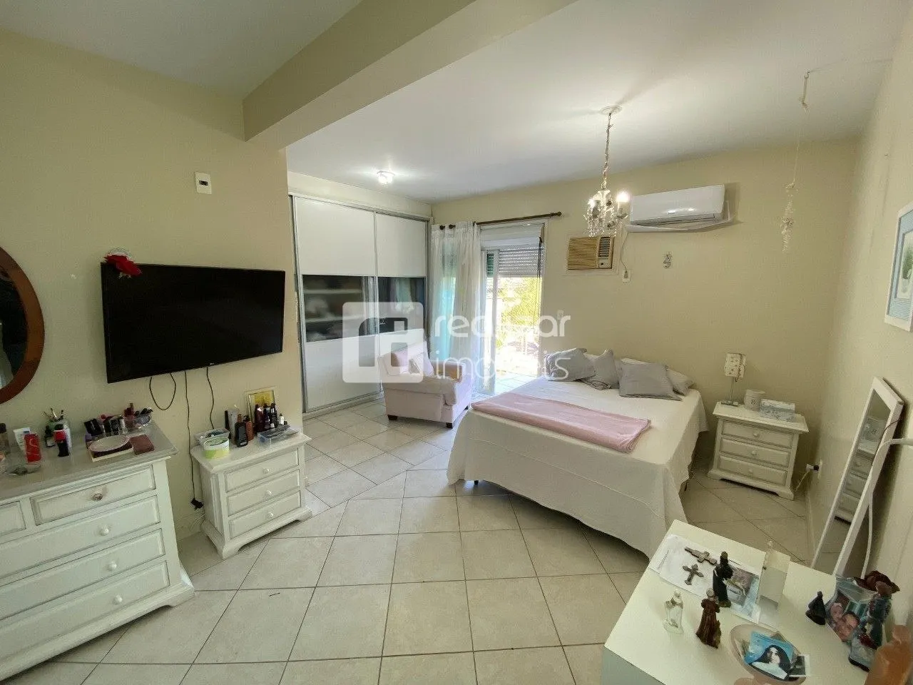 Condominium house with 3 en-suite bedrooms 701 m² — photo 9