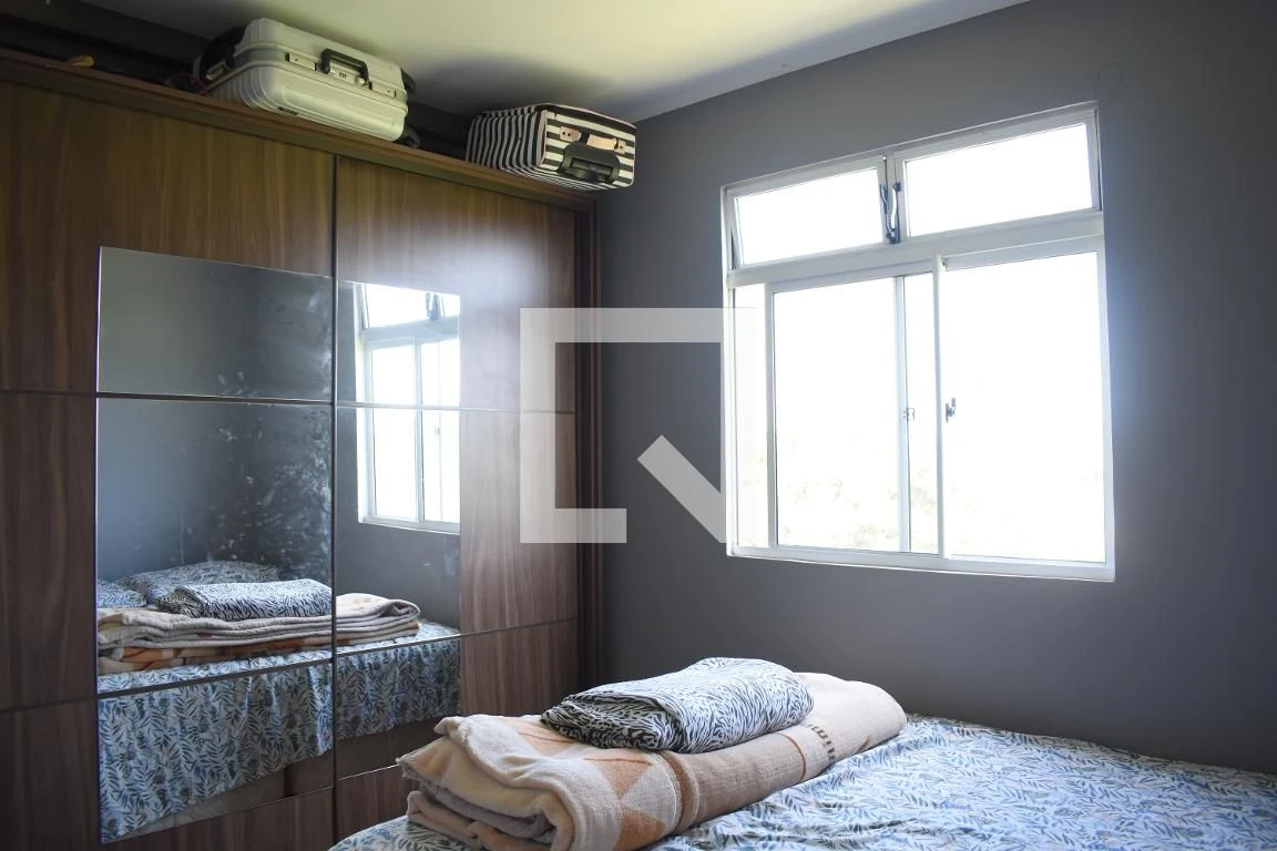 2-bedroom apartment with a washing machine in Curitiba — photo 3